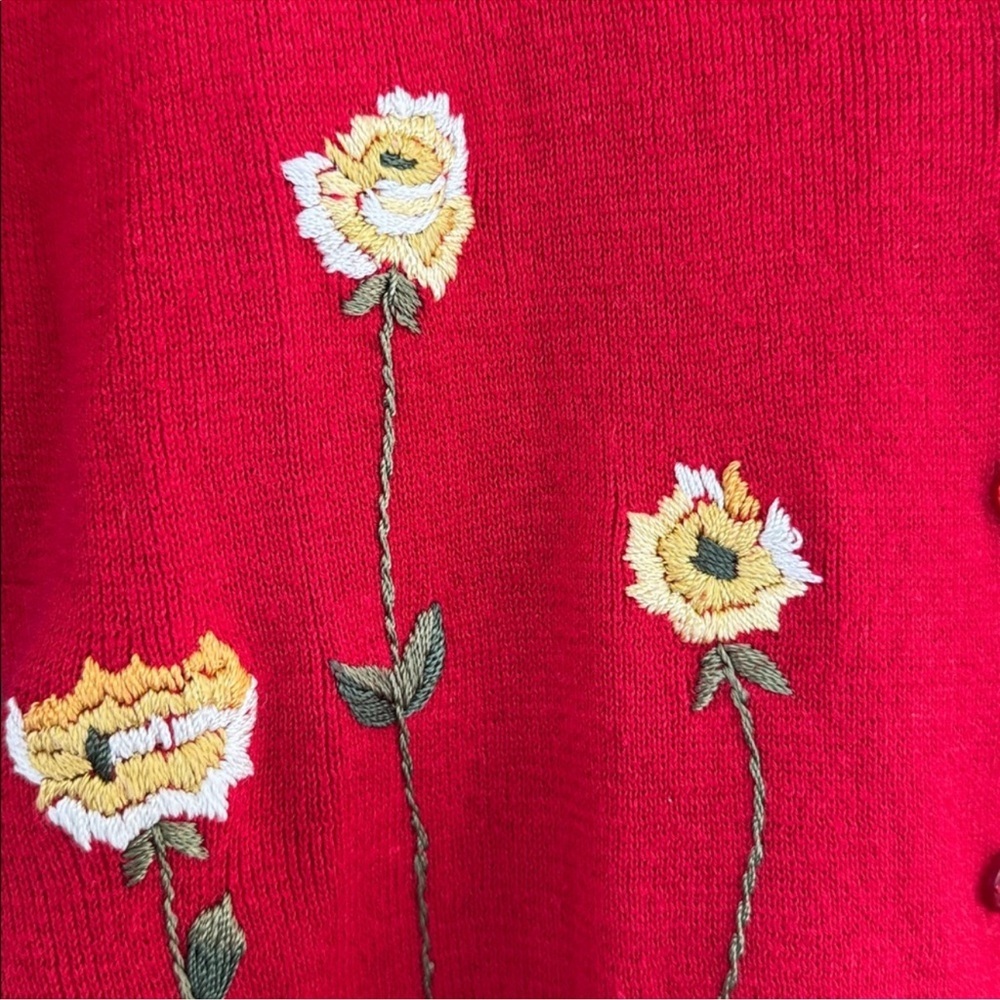 Vintage R&K Originals Red Floral Embroidered Cardigan Ramie Blend Size 12 - Picture 3 of 5